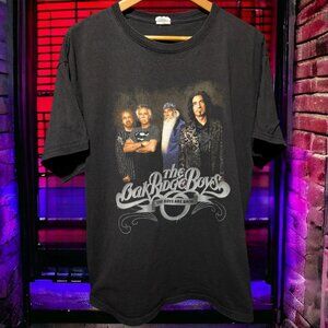 The Oak Ridge Boys 7 Nation Army T-Shirt Delta Tag, Large